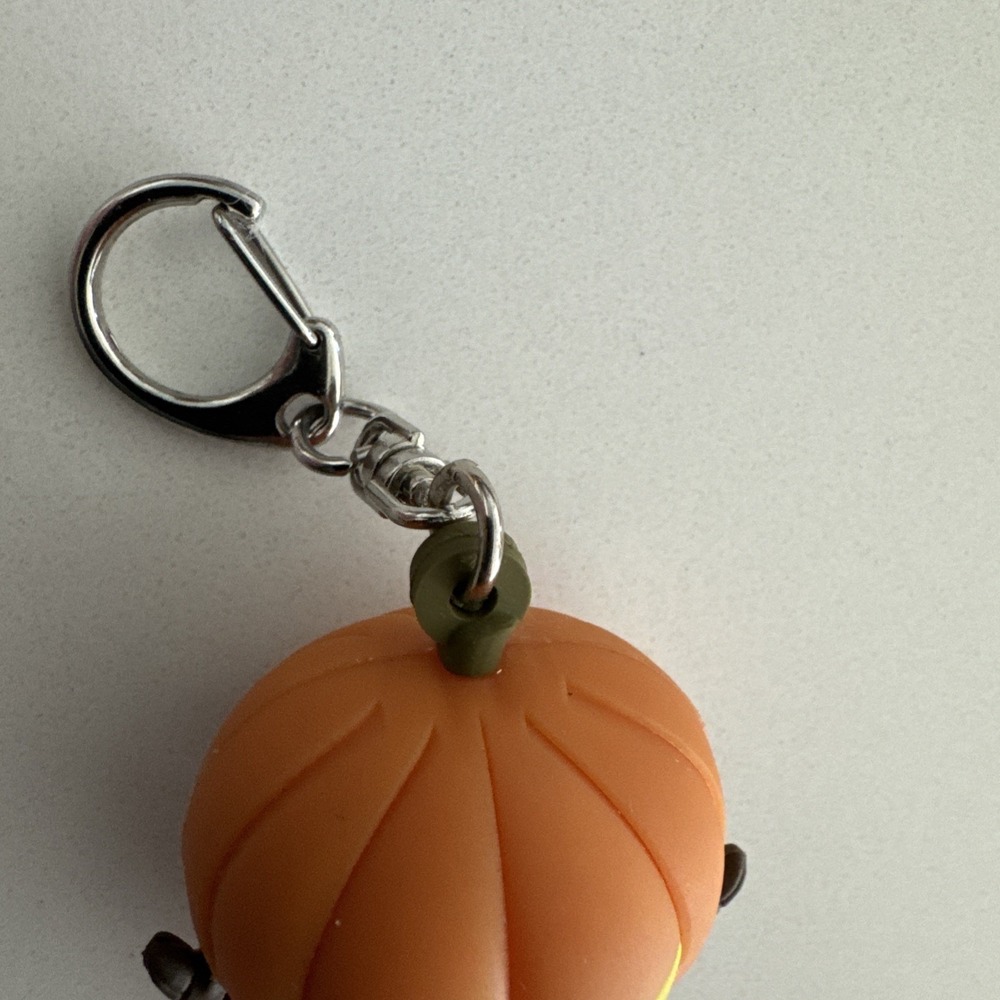 Disney Nightmare Before Christmas Pumpkin King Keychain - Picture 4 of 7